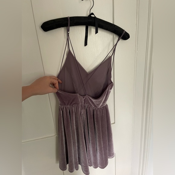 Velvet U+O Romper - Picture 6 of 10
